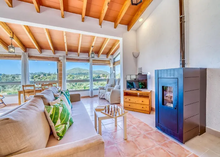 2 Bedroom Beach Country House, Arta